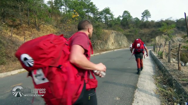 EXCLU - Pékin Express de retour sur M6 jeudi soir- Découvrez l'énorme clash qui éclate devant les caméras entre deux frères !