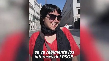Podemos entrevista a gente en la calle sobre los pactos