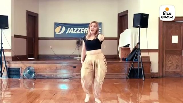 NRI યુવતીએ સપના ચૌધરીના સોંગ પર ધમાકેદાર ડાન્સ કર્યો