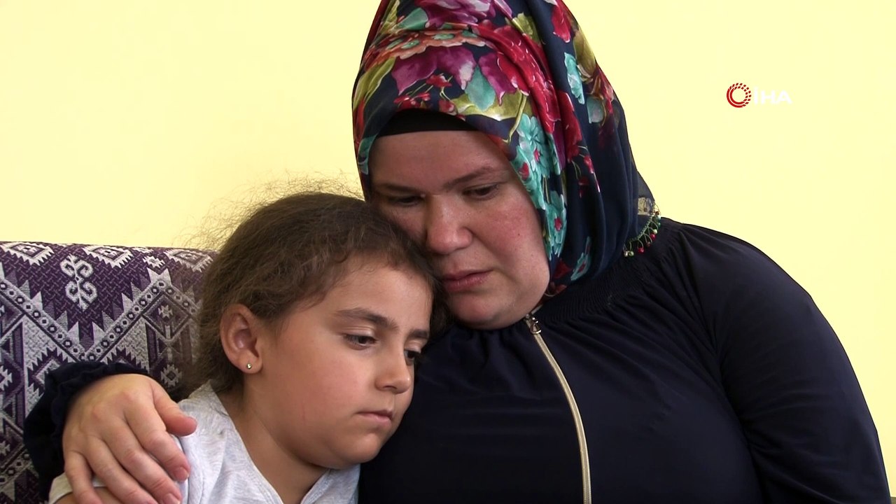 Oturma izni çıkartılamayan küçük Azeri kızı, yardım bekliyor