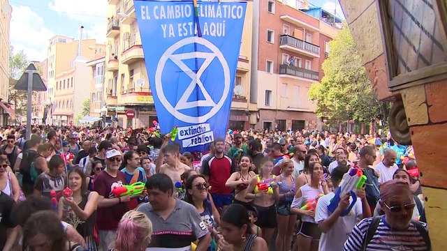 La Batalla Naval de Vallecas se moja contra el cambio climático