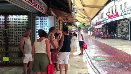 Kuşadası’na Temmuz ayında ikinci yağmur sürprizi