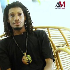 AfrikMag était présent à l'expo "AFRO FUTURISTE" du talentueux Manou Grebo, jeune Artiste-Designer Ivoirien