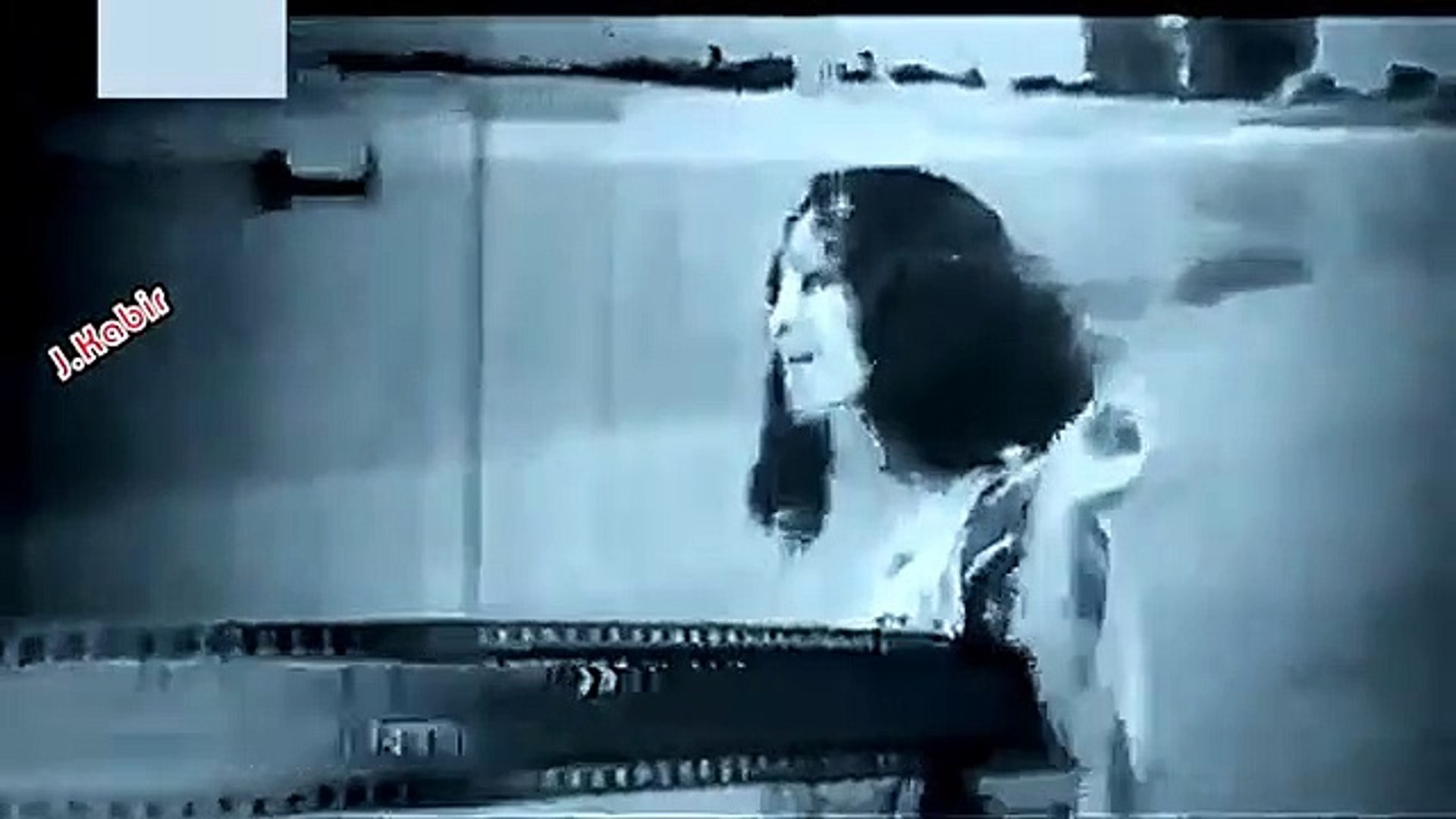 Xotinning uchlikdagi surati