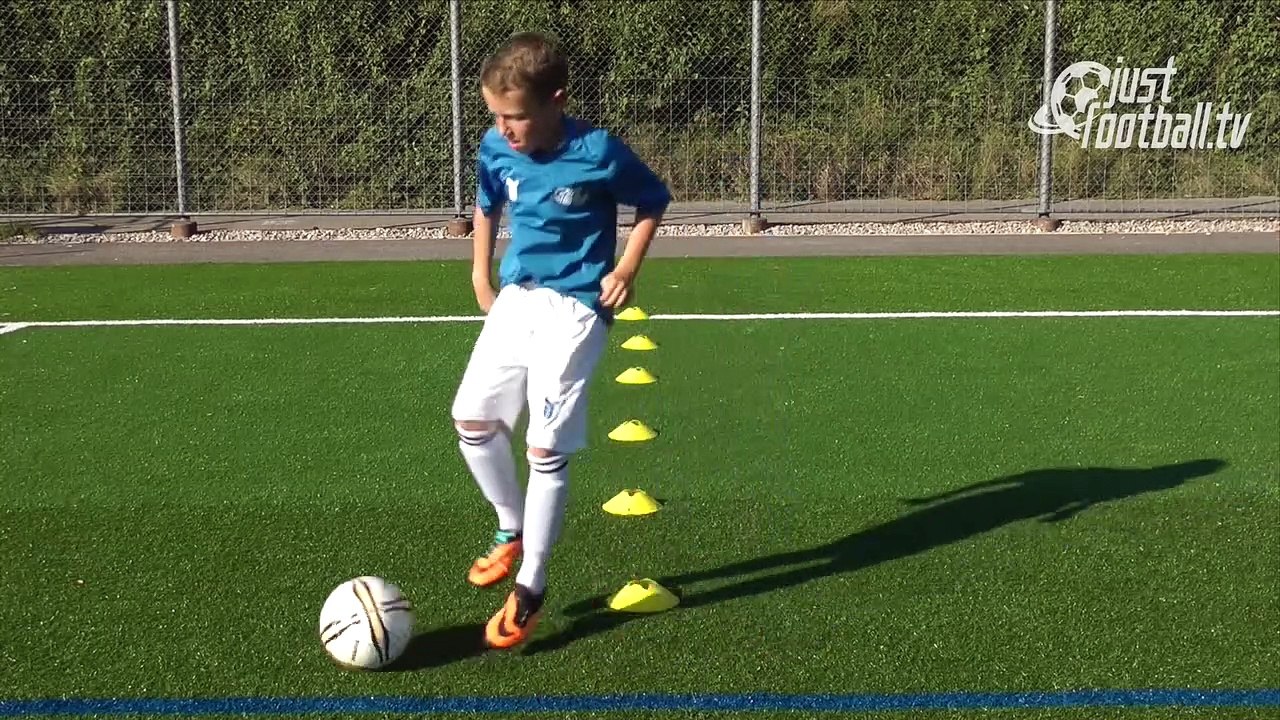 Fussballtraining_ Die 6er-Reihe Teil 3 - Ballkontrolle - Technik