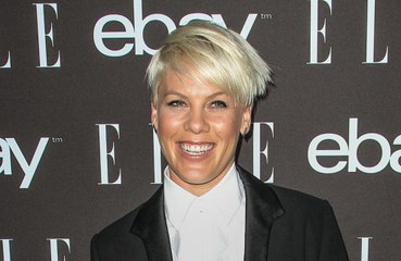 Pink disables Instagram comments