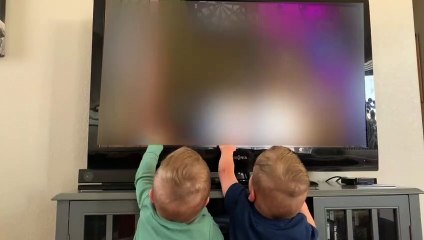 Twins Think They Can Pause a TV like an iPad