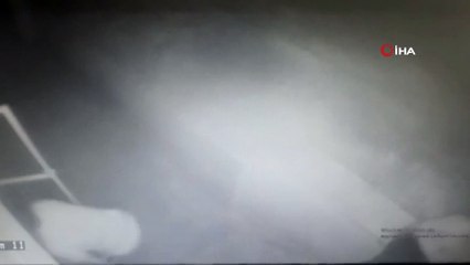 Bilgisayar hırsızları kamerada