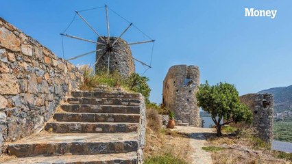 You can now stay in the Greek windmill from THAT night on 'The Bachelorette'