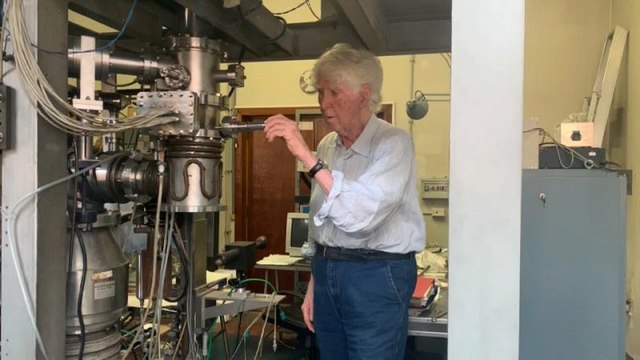 Ο Ιταλός καθηγητής Ντε Μαρία και οι πέτρες του Apollo 11 από τη Σελήνη