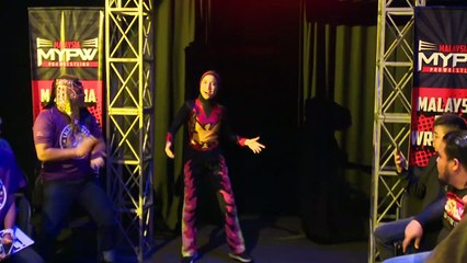 Phoenix, la catcheuse en hijab qui brise les tabous en Malaisie