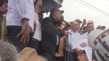 Fernández reúne a miles de personas contra reelección del presidente dominicano