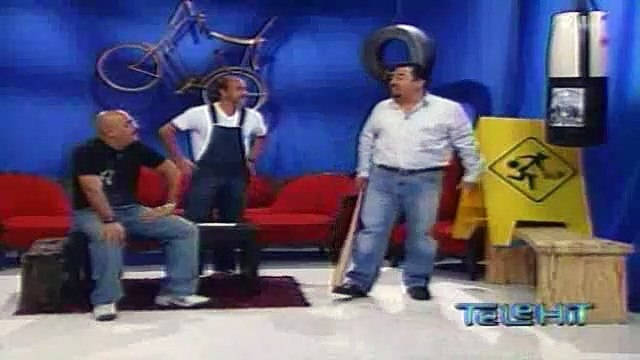 93 GUERRA DE CHISTES 2010 CAP 93 Las Primas de la Wanders