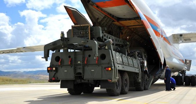 S-400 anketi: ABD ambargo uygularsa geri adım atılmalı mı?