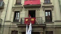 Mujer pamplonesa que ondeó la bandera de España desde su balcón en 2018