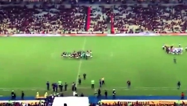 1º derrota de Jesus e jogadores vaiados a plenos pulmões depois da eliminação