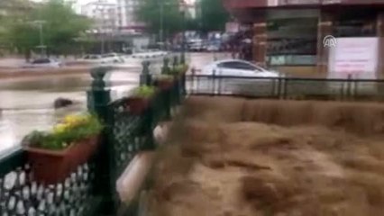 Düzce'de taşan Çivi deresi böyle görüntülendi  (2) - DÜZCE