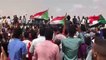 المئات في مسيرات في الخرطوم "لتأبين شهداء" الثورة