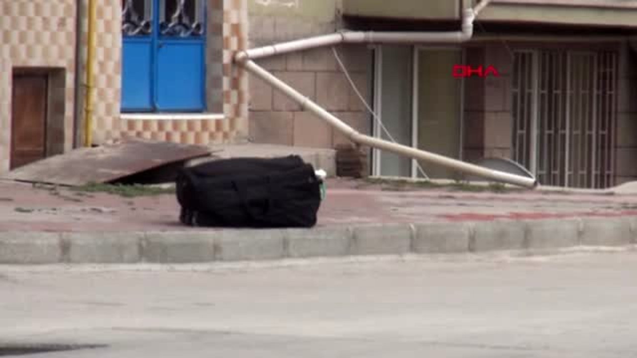 BURDUR UNUTULAN VALİZ PANİĞE YOL AÇTI