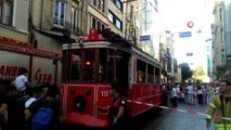 İstiklal Caddesi'nde nostaljik tramvay arıza yaptı