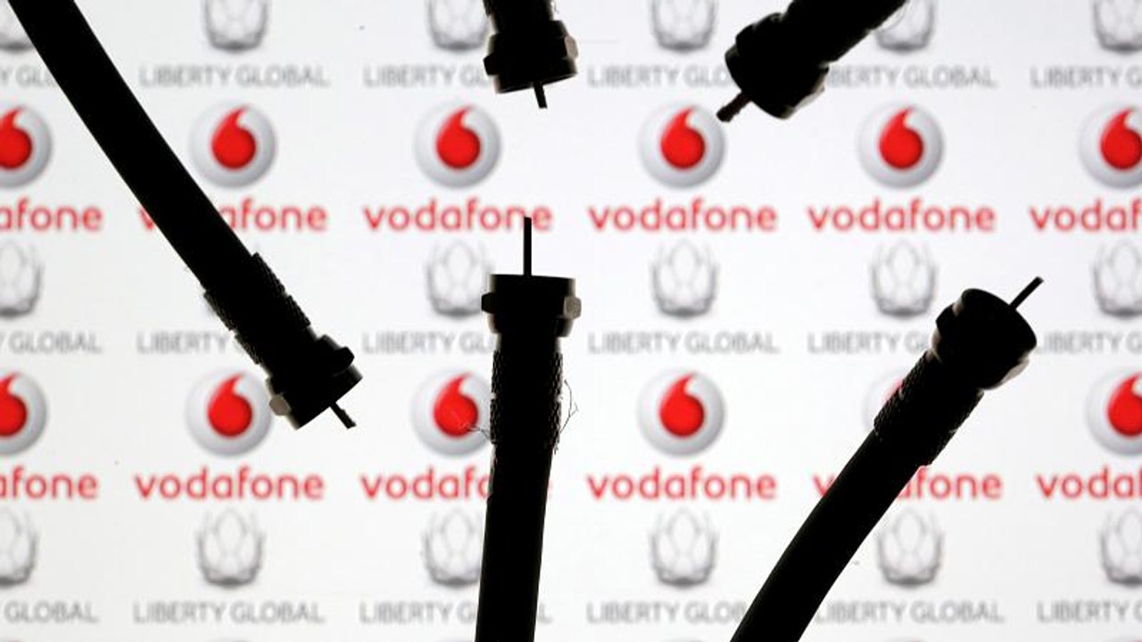 Felvásárolja a Vodafone a UPC-t