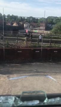 Vandals throwing things at cars off Luton bridge DL