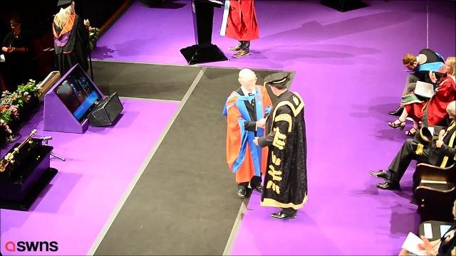 Notts D Day veteran becomes oldest person to ever be awarded a PhD