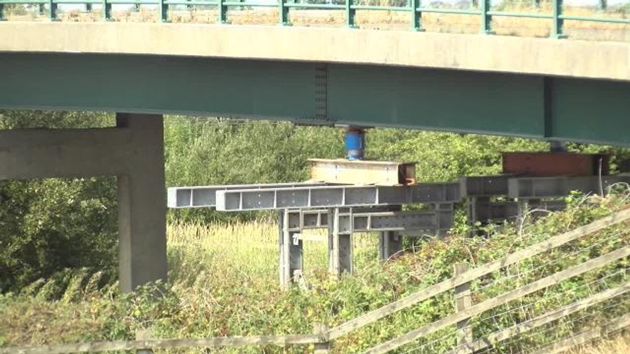 M6 bridge smash