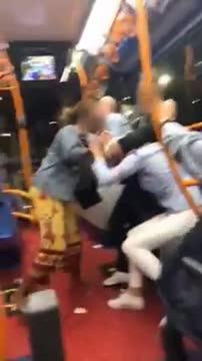 Citizens arrest on Sheffield bus