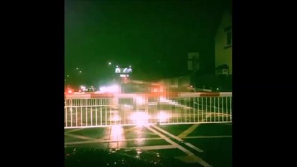 Driver risks life at Carleton Crossing