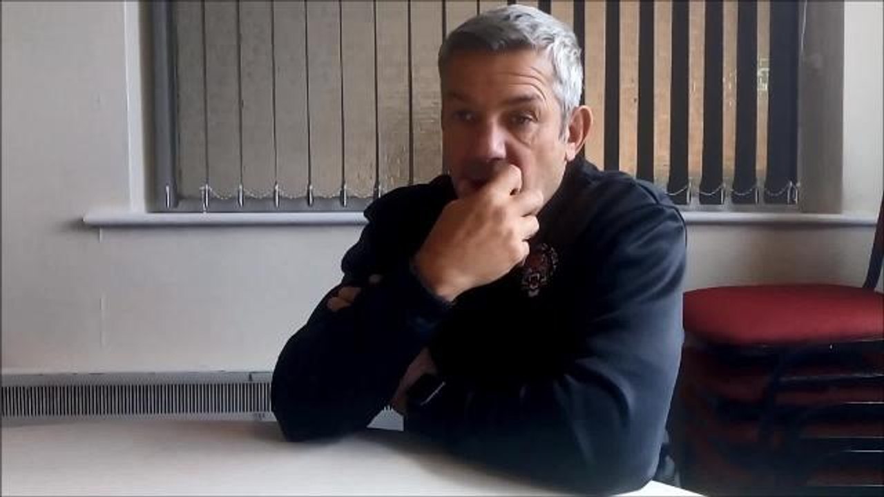 Castleford Tigers boss Daryl Powell says captain Michael Shenton is injured