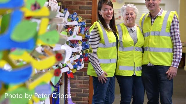 Performers and artists entertain at Lindfield Arts Festival
