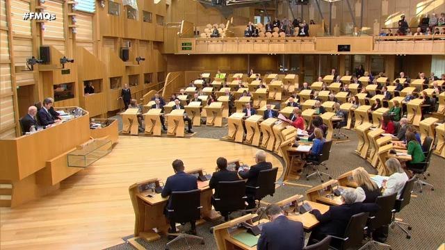 Nicola Sturgeon at FMQs 041018