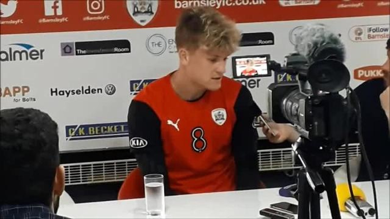 mcgeehan pre barnsley v luton