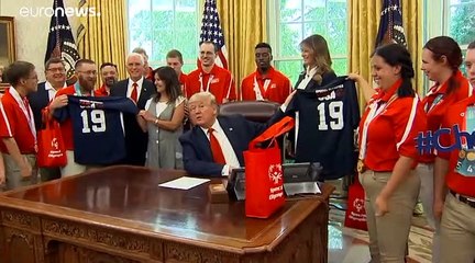 ترامب: شعرت بالسوء من الهتافات التي صدرت عن "جمهوري" بحق إلهان عمر