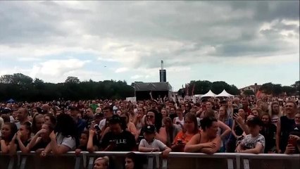 Pixie Lott performs at South Tyneside Summer Festival 2018