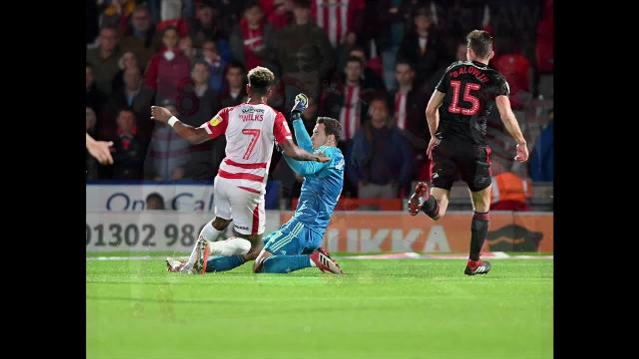 DRFC v SAFC gallery