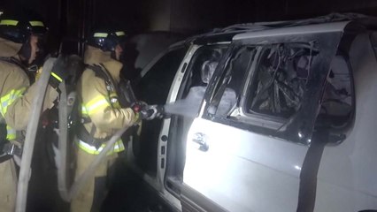 日 대사관에 돌진 시도...제지당하자 차량에 불 질러 / YTN