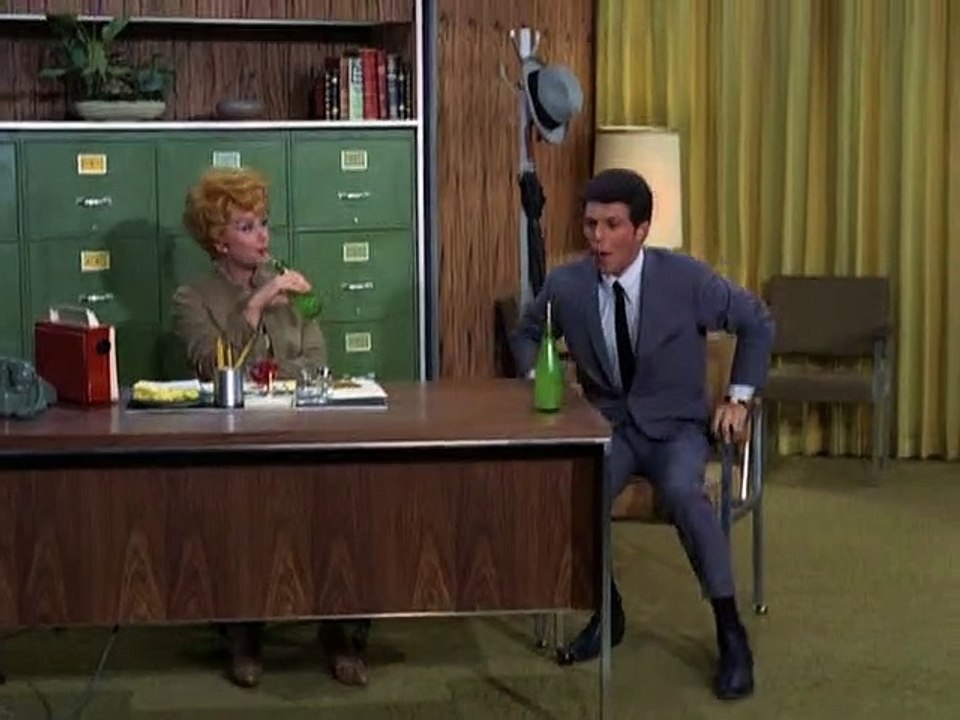 The Lucy Show: Lucy, The Starmaker