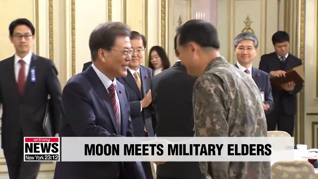 Pres. Moon to discuss state affairs with retired military officials