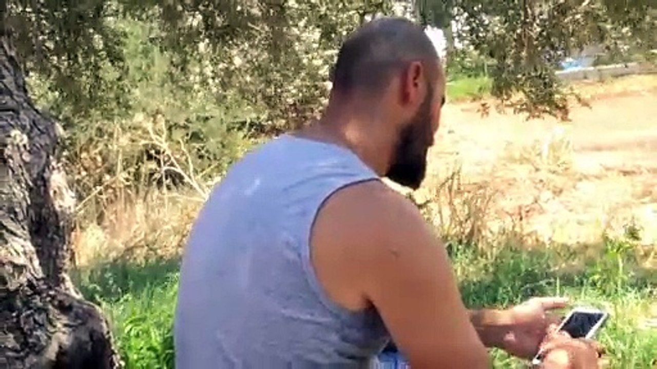 Reifen als Lebensretter: Syrer überlebt Flucht übers Mittelmeer