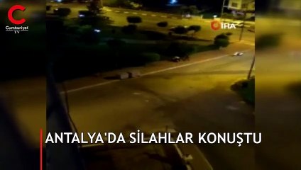 Antalya'da silahlı kavga! Yaralıyı böyle götürdüler