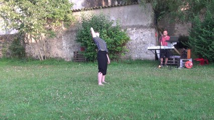 La femme au milieu - Cie Les Dés rangés - teaser