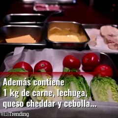 ¿Pagarías 800 euros por esta hamburguesa de 3 kilos? En Japón la ofrecen