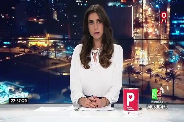 Policía se sube a vehículo e intenta quitar llave a chofer durante intervención