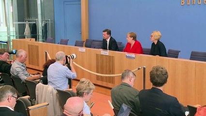 Merkel: ataques de Trump contra las congresistas son contrarios a la "grandeza" de EEUU