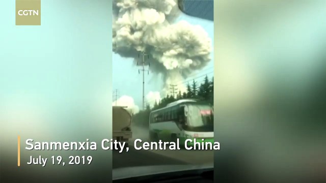 Découvrez les images impressionnantes de l'énorme explosion qui s'est produite dans une usine en Chine et qui a fait au moins 2 morts et 18 blessés