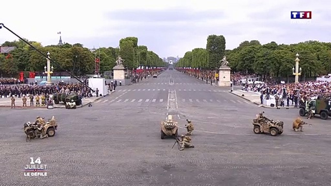 K9 Vision System : Emission Spéciale, défilé du 14 juillet 2019 - Le défilé