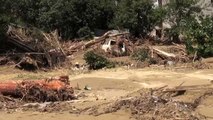 Su baskını ve toprak kayması - Görgü tanığı afeti anlatıyor