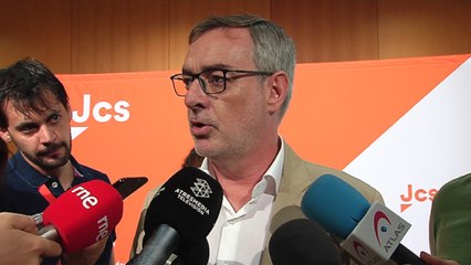 Villegas ve la renuncia de Iglesias un "giro" en el "culebrón"